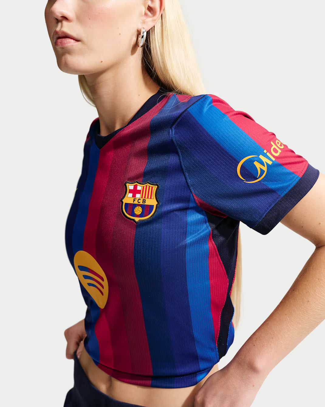 Camiseta Barcelona 26/27 Primera Equipación | Mujer