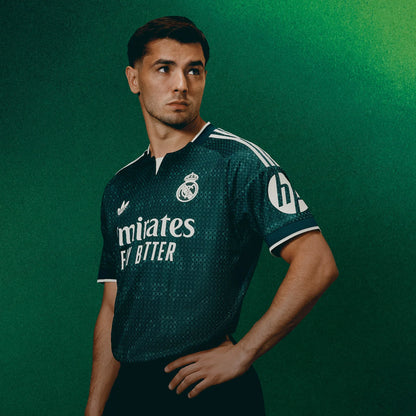 Camiseta Real Madrid 26/27 Segunda Equipación Authentic | Hombre